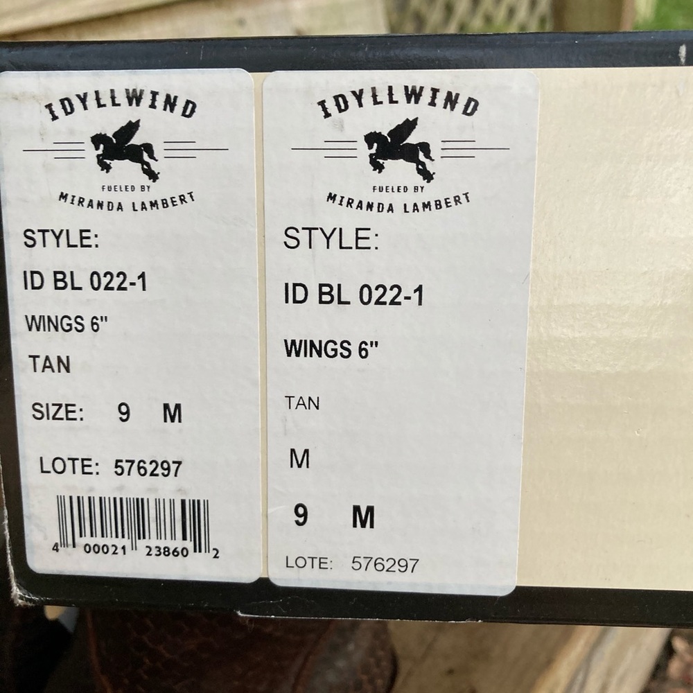 Idyllwind | Western Leather Ankle Boots - Picture 12 of 12